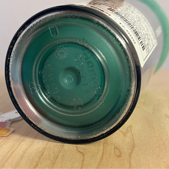 NEW STARBUCKS KOREA Busan Town Traveler Tumbler 16 oz Blue Gamcheon - Picture 9 of 16